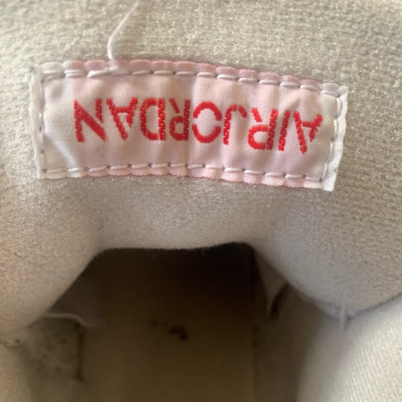 Jordan 4 Oreo - Picture 6 of 9